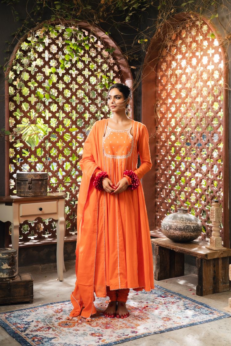 'NOOR BAANO' Tangerine Mulmul Cotton Anarkali (Set Of 3)