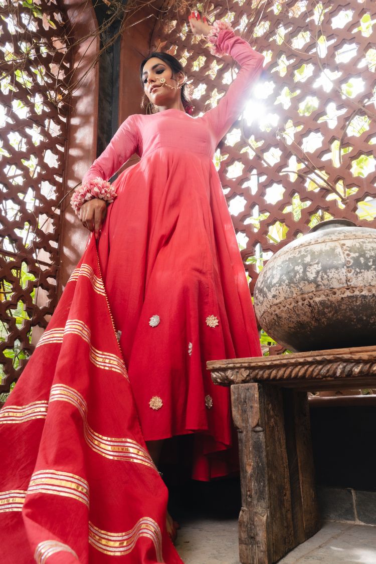 Studio Sample - 'DILRUBA' Pink & Maroon Ombré Mulmul Cotton Anarkali (Set Of 2)