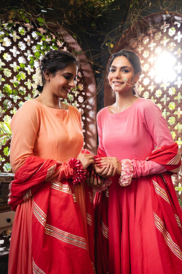 'JAAN-E-BAHAR' Orange & Maroon Ombré Mulmul Cotton Anarkali (Set Of 2)