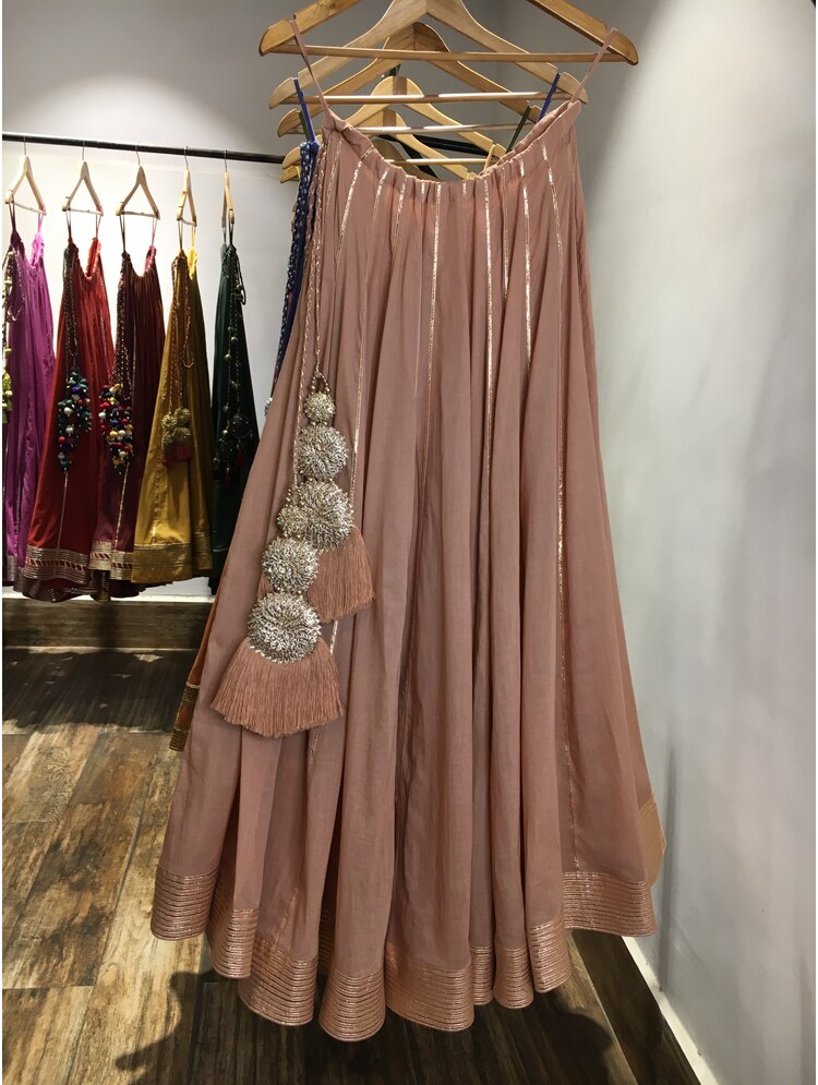 'DILSHAAD' Peach Mulmul Cotton Kalidar Ghaghra