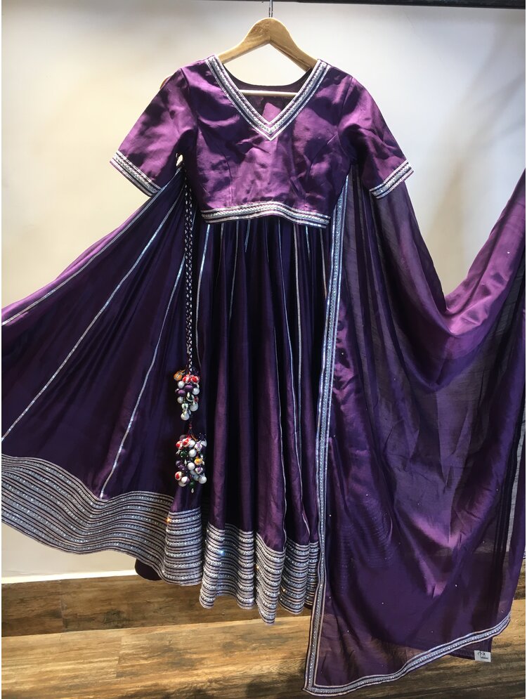 'CHAMKEELI' Purple Handloom Chanderi Silk Kalidar Ghaghra (Set Of 3)