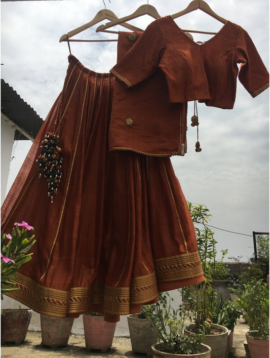 'MAHIRA' Rust Handloom Chanderi Silk Kalidar Ghaghra (Set Of 3)