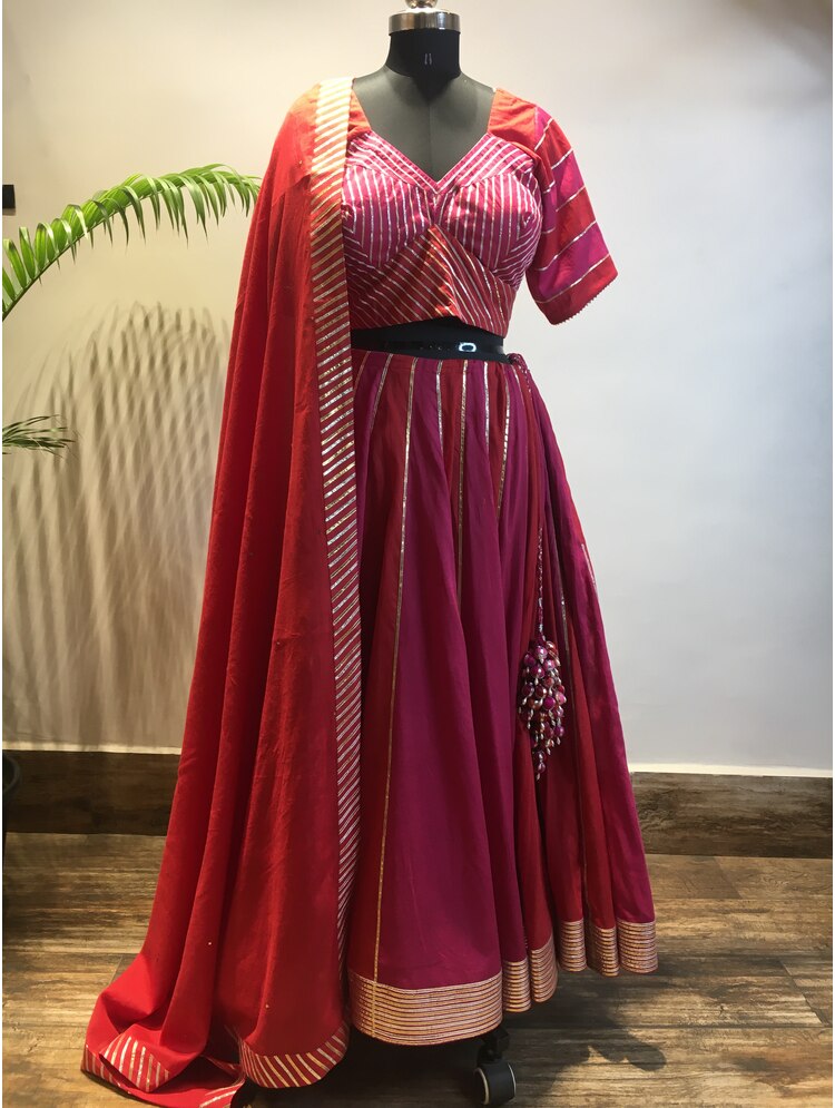 'SURKH GULABI' Pink & Red Mulmul Cotton Kalidar Ghaghra (Set Of 3)