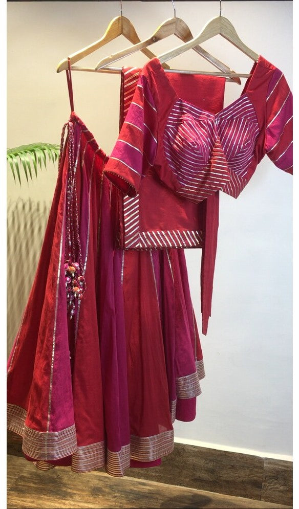 'SURKH GULABI' Pink & Red Mulmul Cotton Kalidar Ghaghra (Set Of 3)
