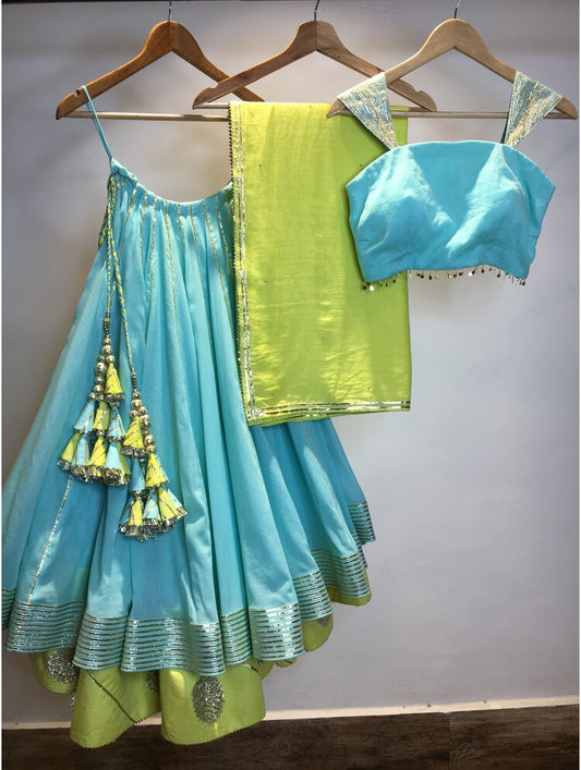 'HAYAT' Sea Green & Lime Yellow Double Layered Mulmul Cotton Kalidar Ghaghra (Set Of 3)