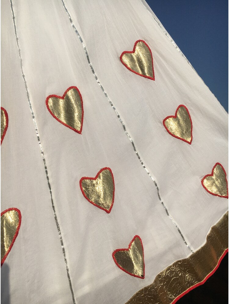 'SHAKUNTALA' White Mulmul Cotton Kalidar Ghaghra