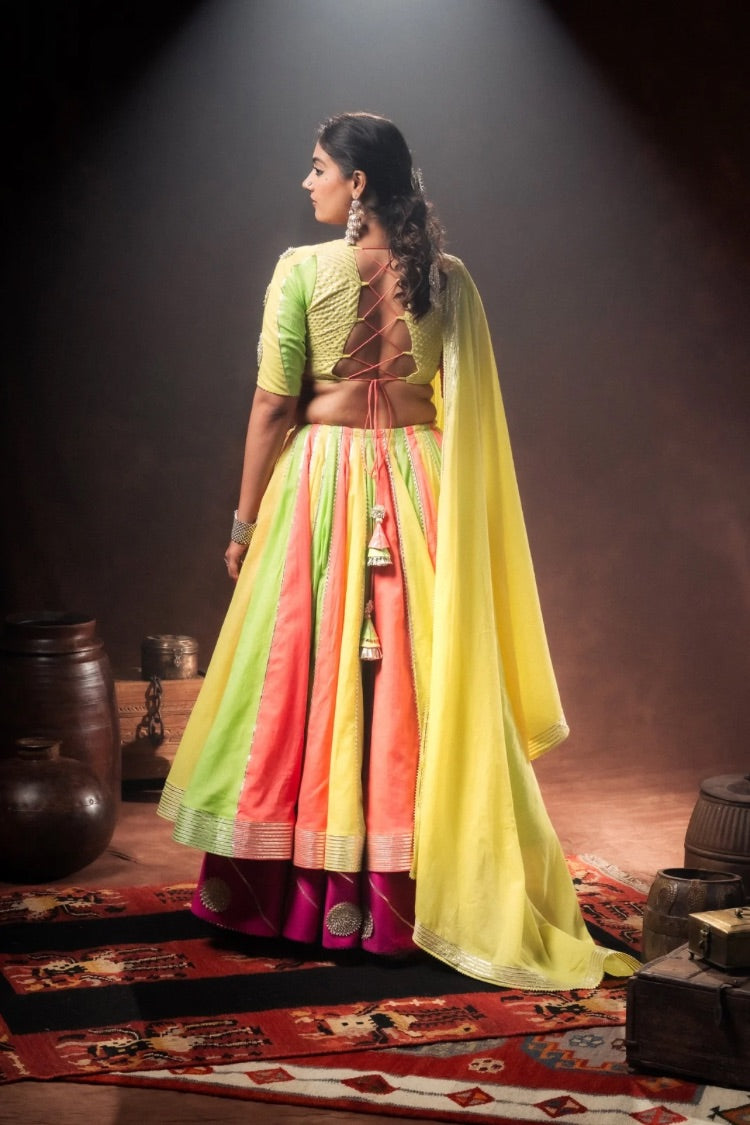 'RASEELI' Multicolor Double Layered Mulmul Cotton Kalidar Ghaghra (Set Of 3)