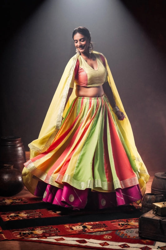 'RASEELI' Multicolor Double Layered Mulmul Cotton Kalidar Ghaghra