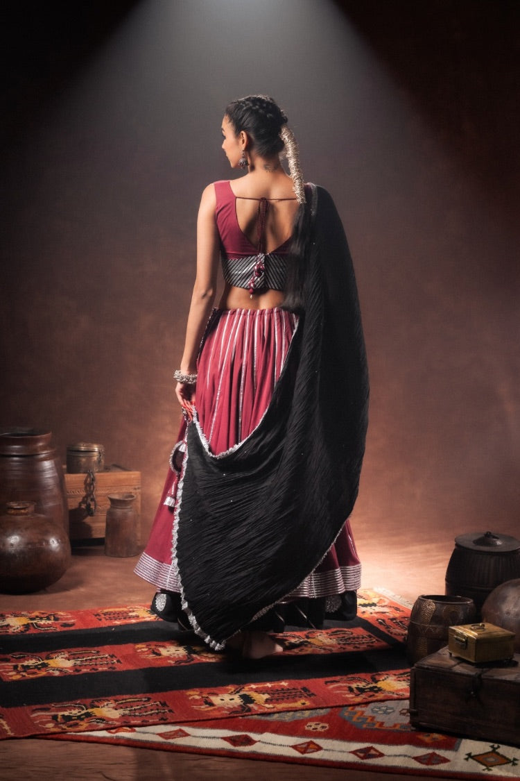 'MANMOHINI' Maroon And Black Double Layered Mulmul Cotton Kalidar Ghaghra (Set Of 3)