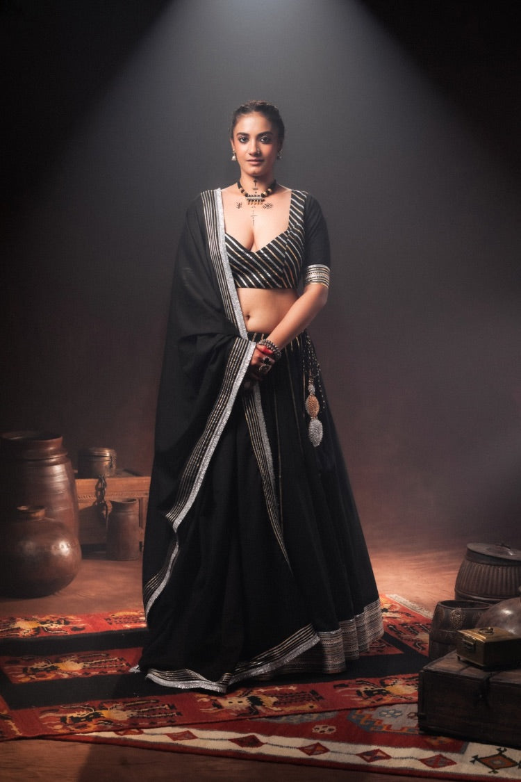 'ZOHRA' Black Mulmul Cotton Kalidar Ghaghra (Set Of 3)