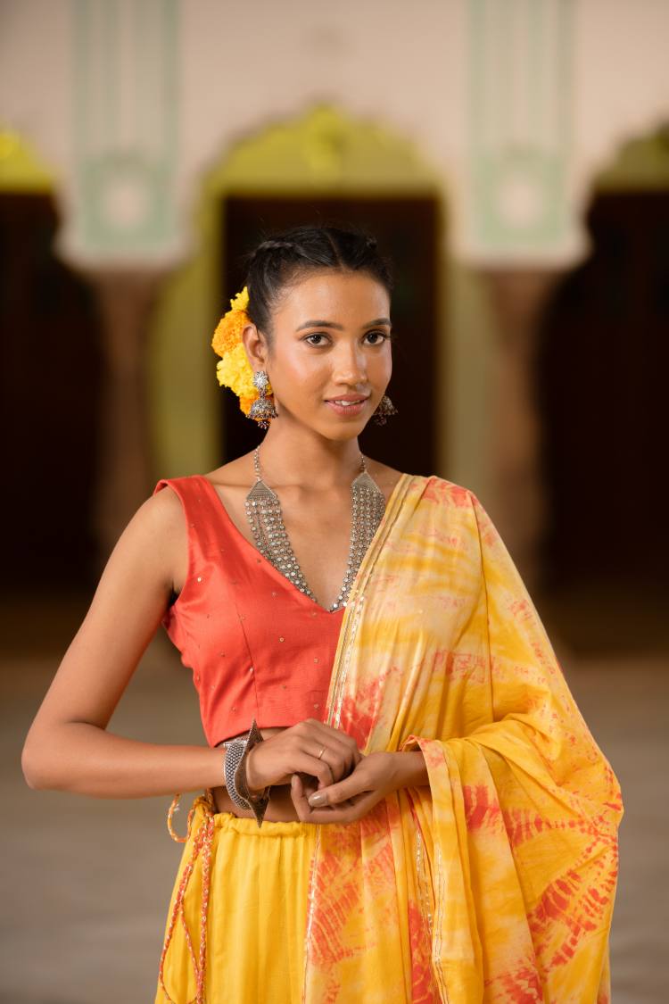 'ZOYA' Yellow & Coral Tie & Dye Mulmul Cotton Dupatta