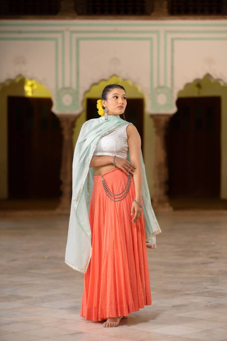 'NOORANI' Coral Mulmul Cotton Kalidar Ghaghra