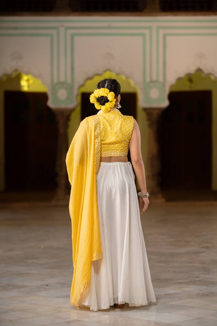 'ULFAT' White Mulmul Cotton Kalidar Ghaghra