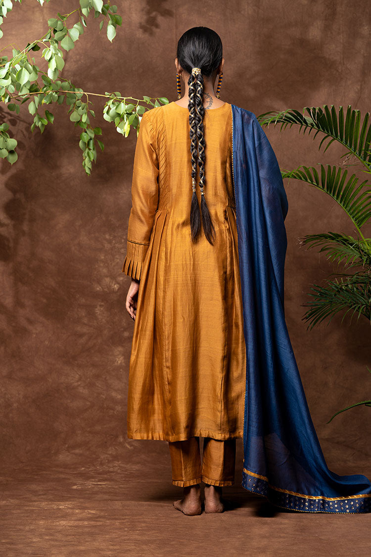 'NAWABI' Handloom Chanderi Silk Hand Embroidered Kurta, Pant & Dupatta Set