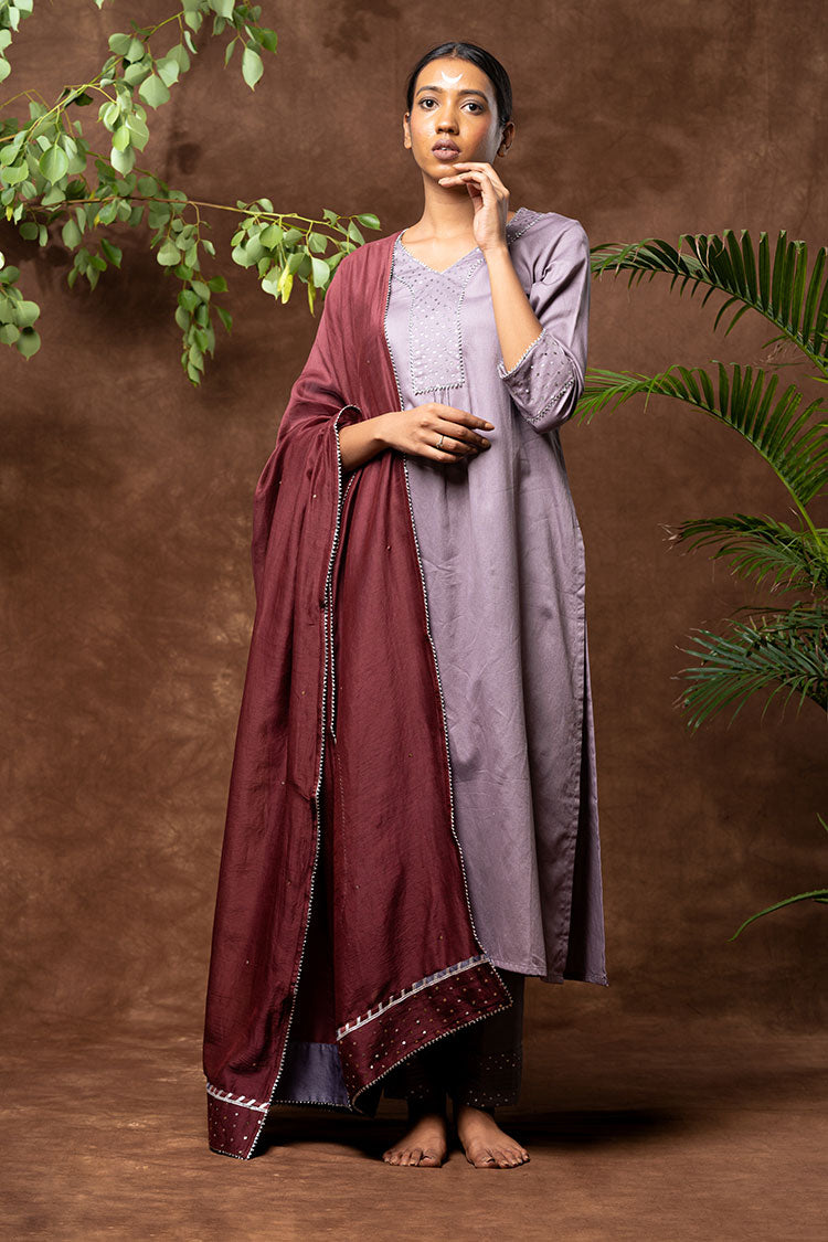 Studio Sample - 'NAAZ' Cotton Silk Hand Embroidered Kurta & Pant Set