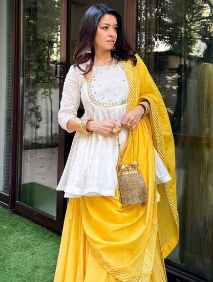 'CHANDNI' Sunshine Mulmul Cotton Kalidar Ghaghra (Set Of 3)
