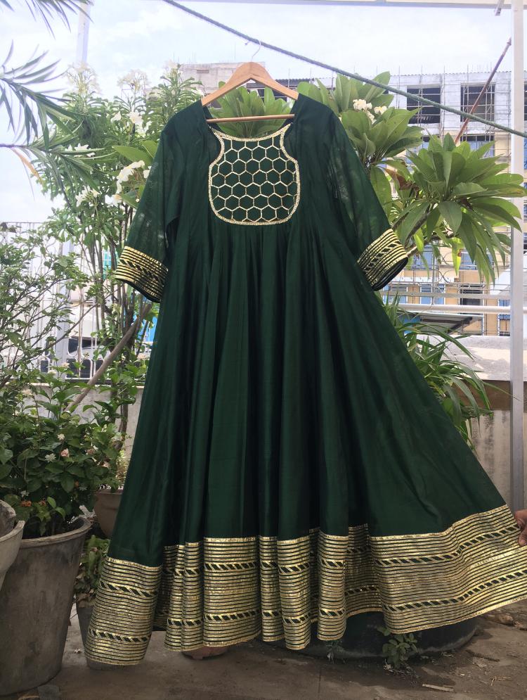 'CHAMPA' Bottle Green Handloom Chanderi Silk Anarkali