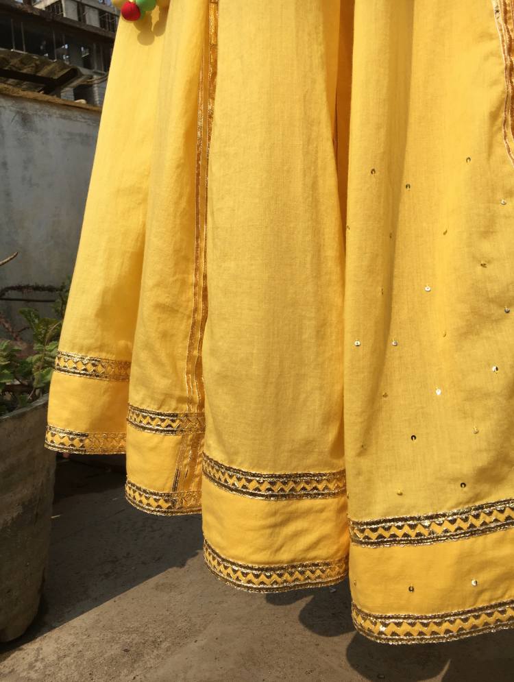 'SUNHERI ROOH' Yellow Mulmul Cotton Kalidar Ghaghra"