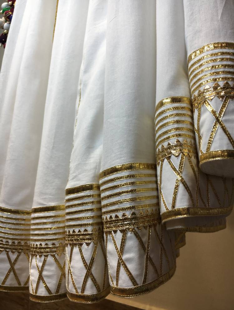 'DOODH PEDA' White Mulmul Cotton Kalidar Ghaghra