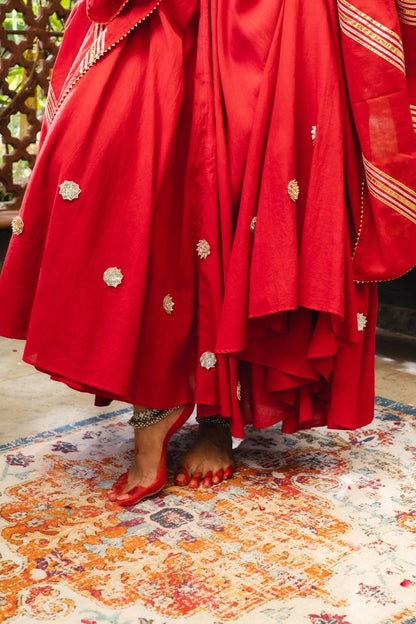 'DILRUBA' Pink & Maroon Ombré Mulmul Cotton Anarkali (Set Of 2)