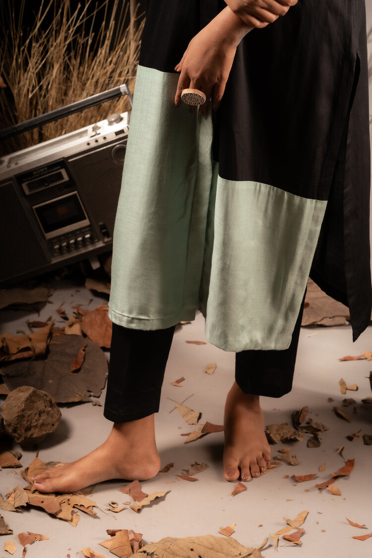 'ANANDI' Cotton Silk Kurta Set