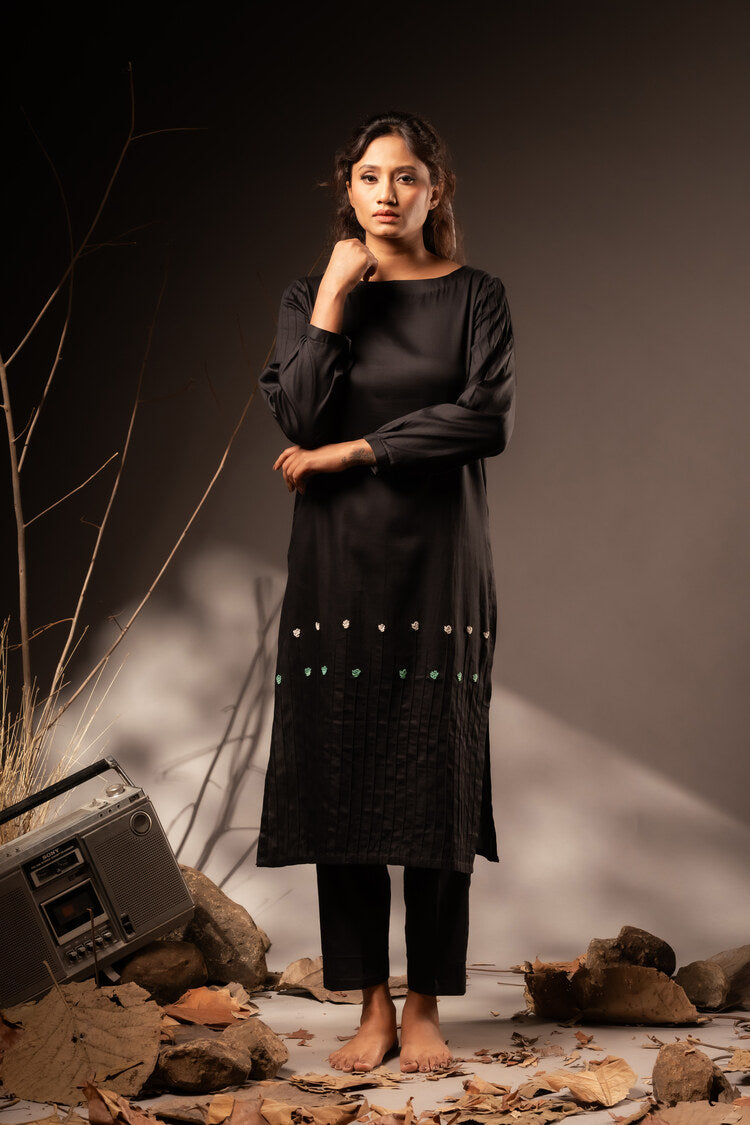 'LEHER' Cotton Silk Kurta Set