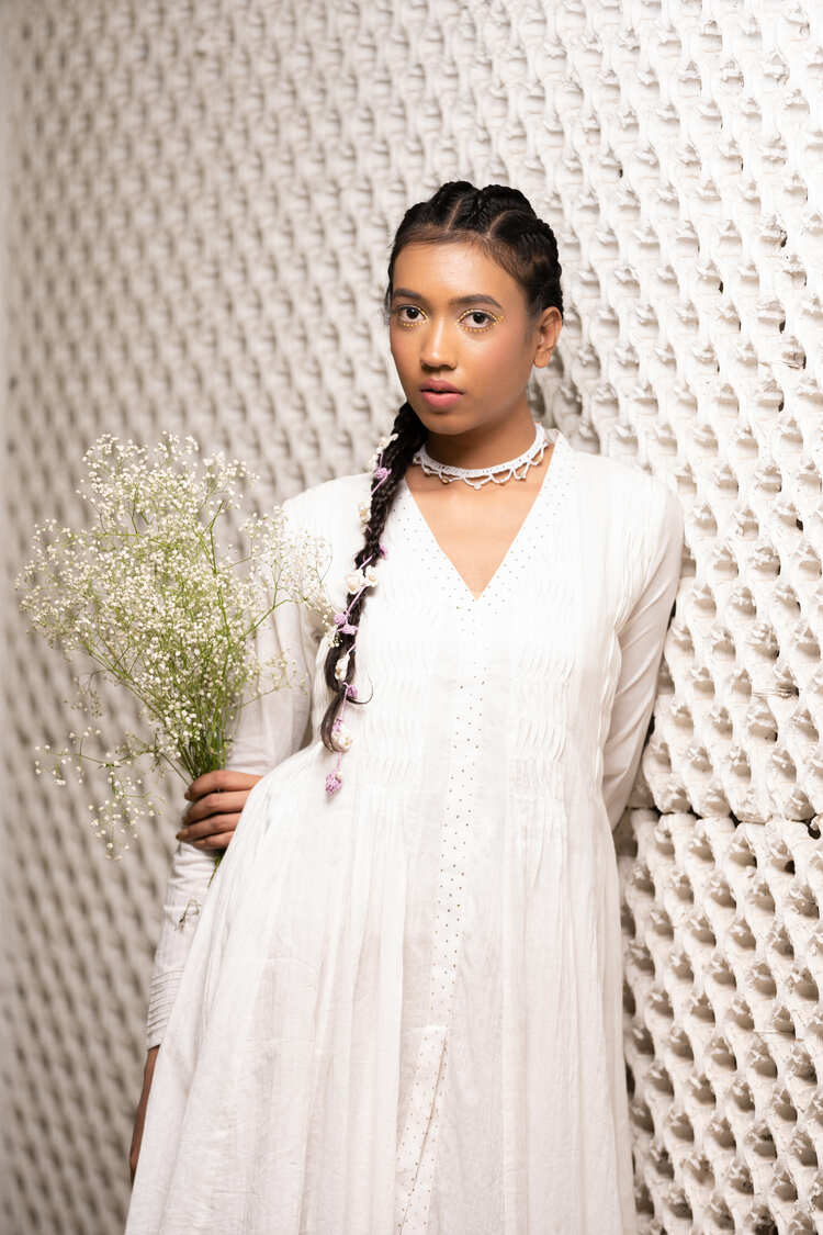GOLDEN CASCADE' Off White Mulmul Cotton Dress TARAASI GOLDEN CASCADE' Off White Mulmul Cotton Dress TARAASI