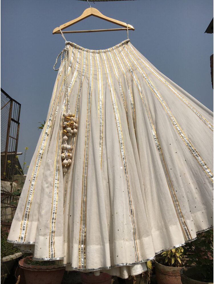 'AZRAH' White Mulmul Cotton  Kalidar Ghaghra