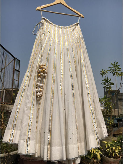 'AZRAH' White Mulmul Cotton  Kalidar Ghaghra