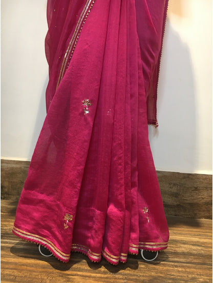 'ISHQ CHANDERI' Rani Pink Handloom Chanderi Silk Saree