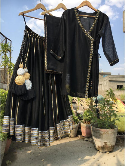 'RAATRAANI' Black Mulmul Cotton Kalidar Ghaghra (Set Of 3)