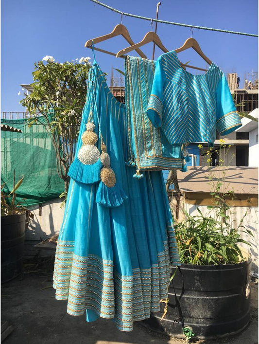 'DAMINI' Sky blue Handloom Chanderi Silk Kalidar Ghaghra (Set Of 3)