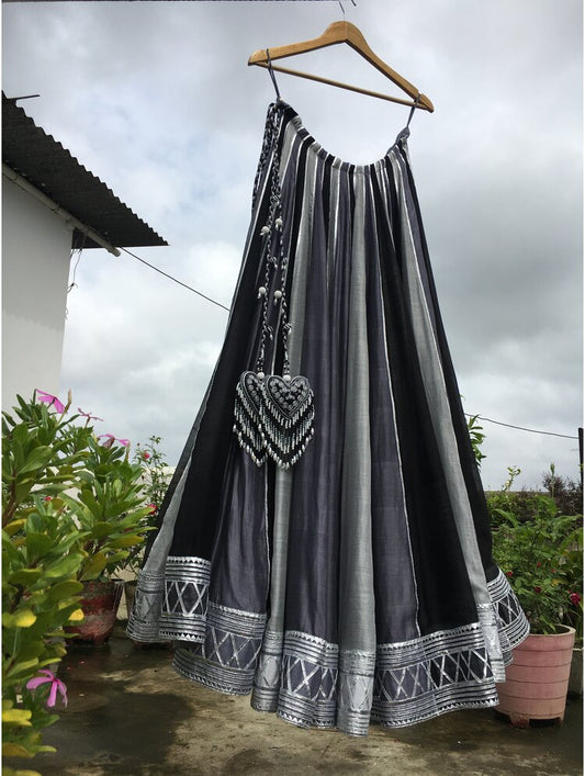 'SYAAHI' Multicolor Handloom Chanderi Silk Kalidar Ghaghra