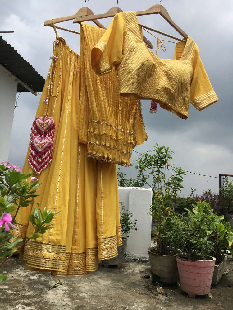 Studio Sample - 'ANINDITA' Yellow Mulmul Cotton Kalidar Ghaghra (Set Of 3)