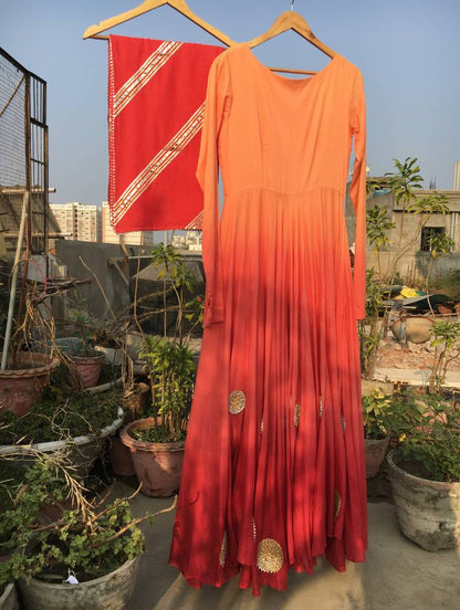 Studio Sample - 'JAAN-E-BAHAR' Orange & Ombré Mulmul Cotton Anarkali (Set Of 2)