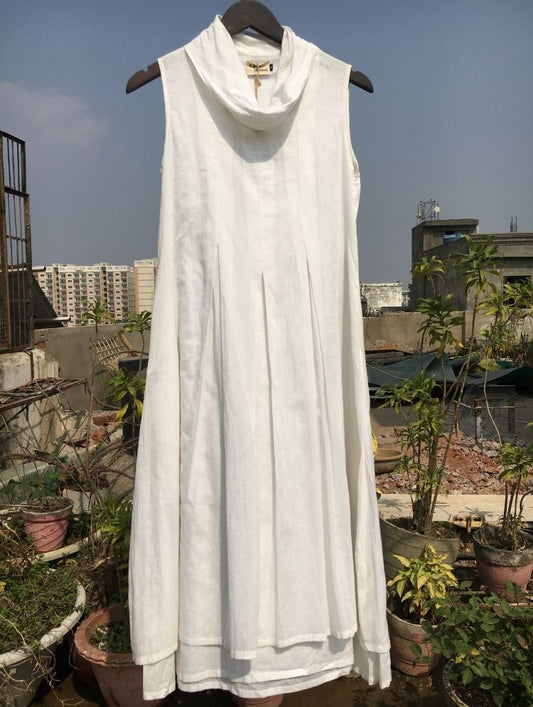 Studio Sample - 'SERENDIPITY' Off White Mulmul Cotton Dress