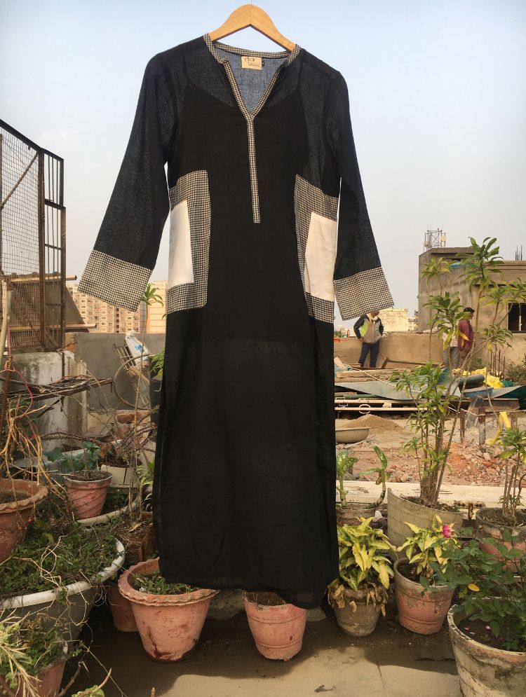 Studio Sample - 'FUSED FRAMES' Black Handwoven Muslin Cotton Kurta