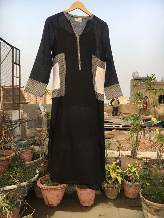 Studio Sample - 'FUSED FRAMES' Black Handwoven Muslin Cotton Kurta