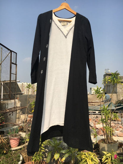 Studio Sample - 'THE DESTINY' Black And White Handwoven Cotton Dress With Shrug