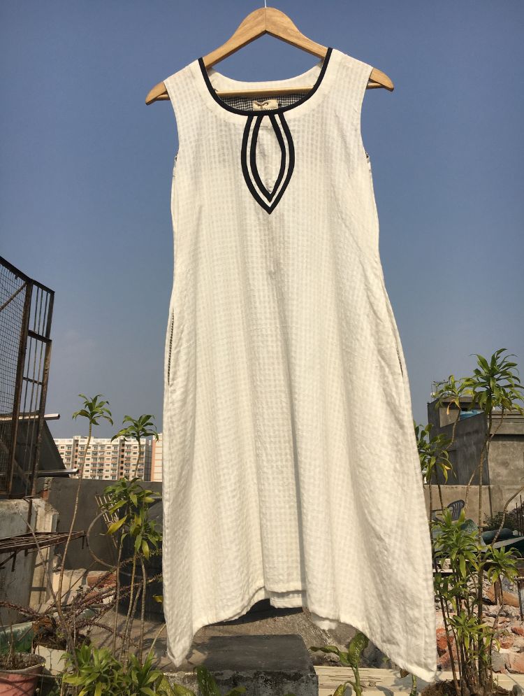 Studio Sample - 'HIDDEN FLAME' White Handwoven Cotton Dress