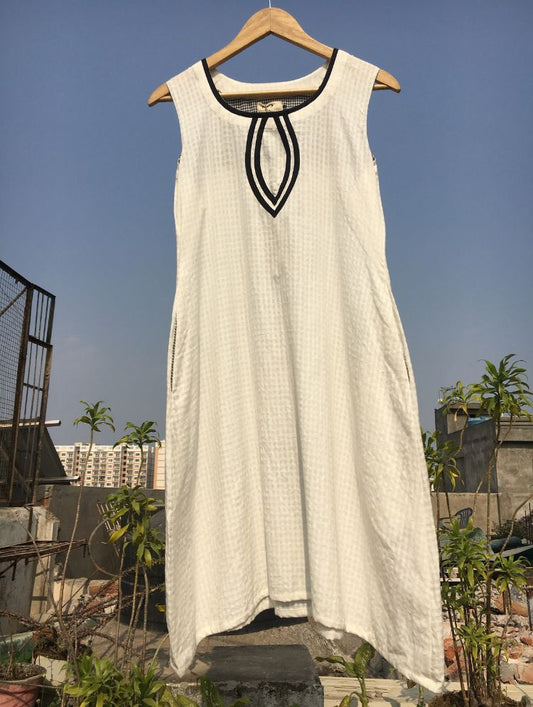 Studio Sample - 'HIDDEN FLAME' White Handwoven Cotton Dress