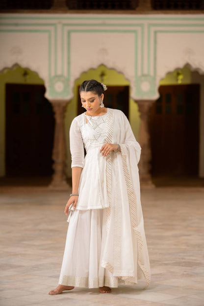 CHANDNI White Mulmul Cotton Kalidar Ghaghra