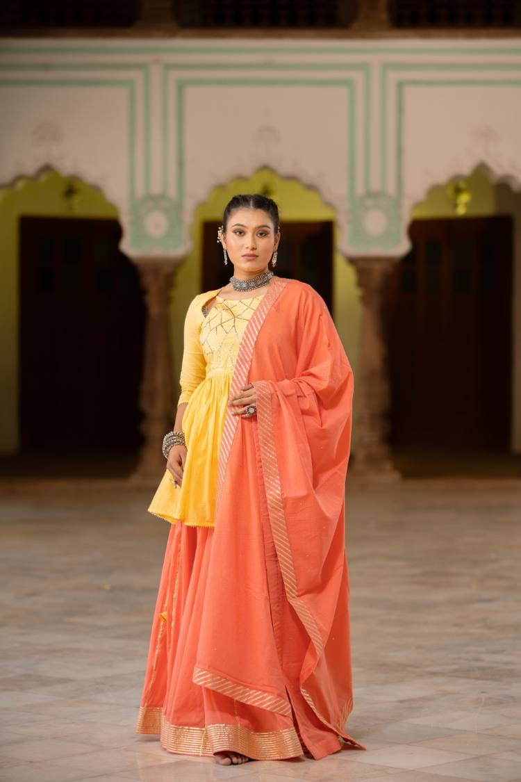 'CHANDNI' Coral Mulmul Cotton Kalidar Ghaghra (Set Of 3)