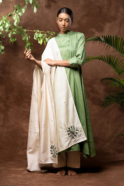 'MUGHAL BOOTA' Cotton Silk Hand Embroidered Kurta, Pant & Dupatta Set