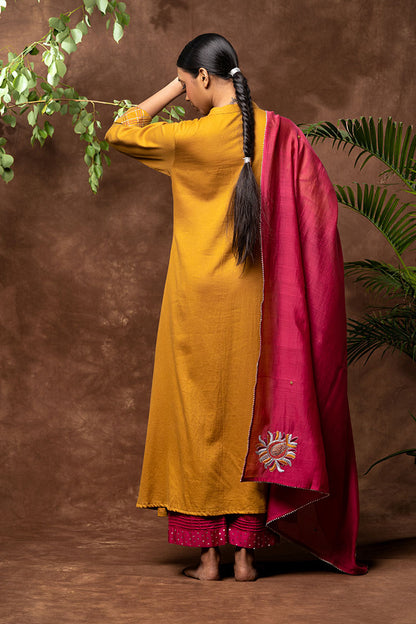 'MUGHAL BOOTA' Cotton Silk Hand Embroidered Kurta, Pant & Dupatta Set