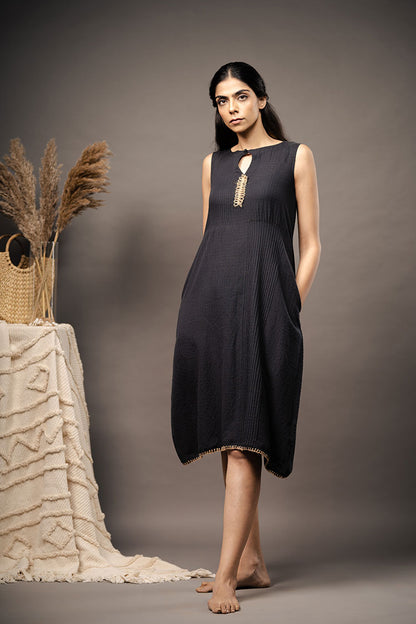 'BACK TO GRASSROOTS' Black Handwoven Cotton Dress