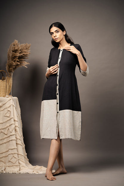 'GAME OF CARDS' Black Handwoven Cotton Dress