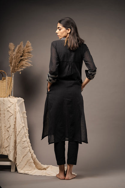 'THE PRISM' Black Handwoven Muslin Cotton Kurta