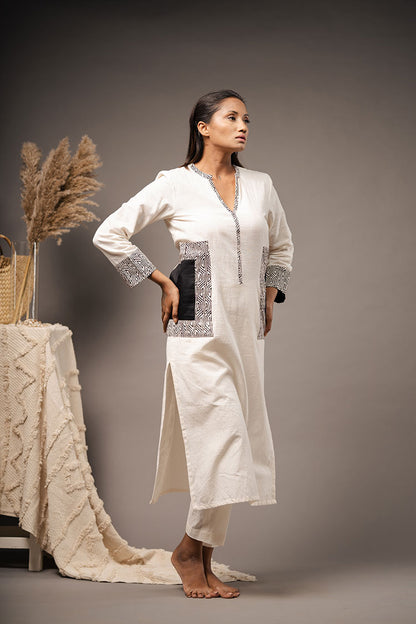 'FUSED FRAMES' Ivory Organic Cotton Kurta