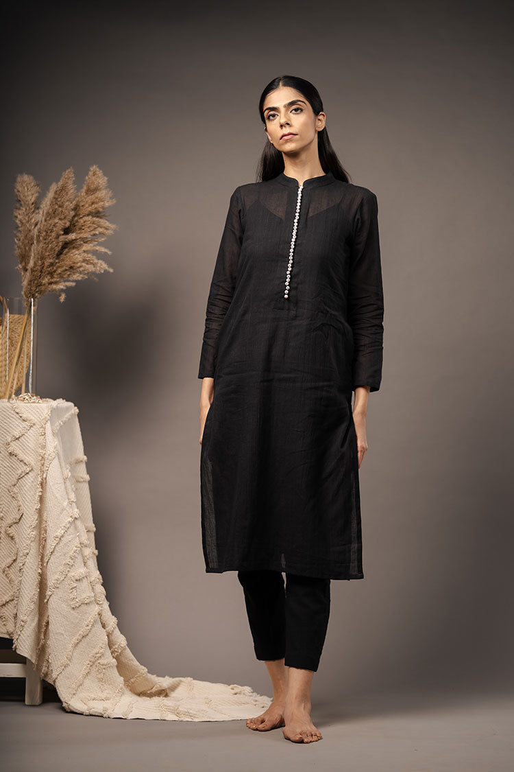 'GUFTGOO' Black Handwoven Muslin Cotton Kurta